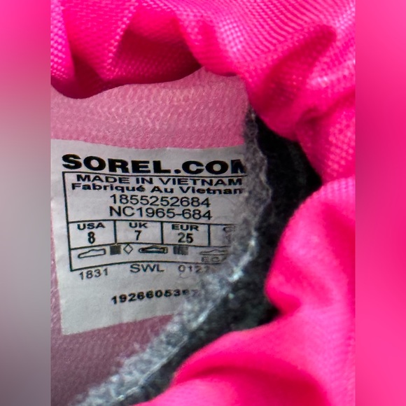 EUC / VGUC Sorel Girl’s Size 8 Flurry Weather Resistant Snow Boot in Deep Blush - Picture 7 of 8
